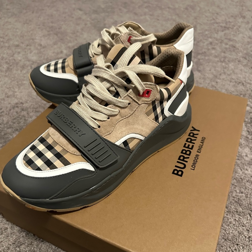 Authentic Men’s Burberry Sneakers